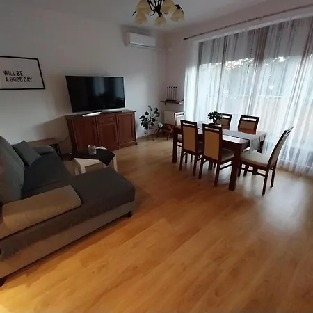 Kasprzaka Apartman *
